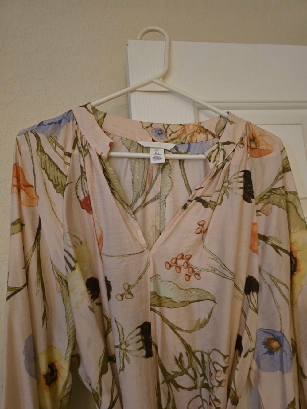 H&M Floral Long Sleeve Dress in Light Pink with Multicolor Print